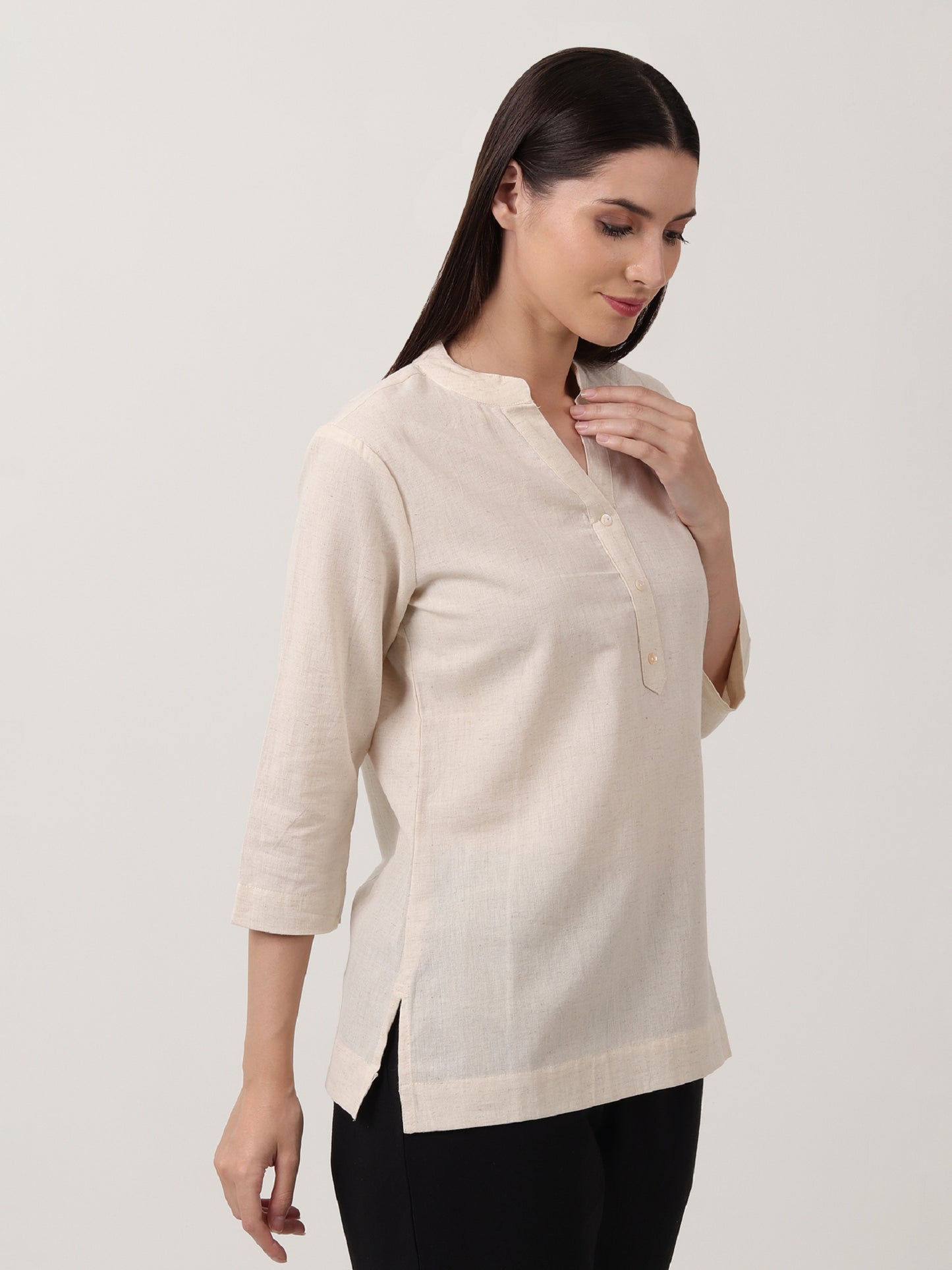 Saadho Short Kurta - Ecru